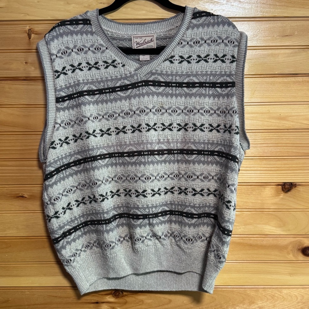 Woolrich Cream and Gray Knit Sweater Vest Men’s Large